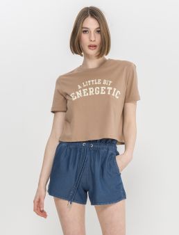 T-Shirt cropped con stampe 