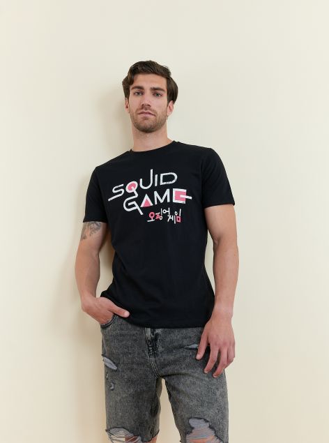 T-Shirt by Squid Game 