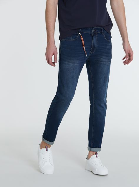 Jeans 5 tasche con dettaglio